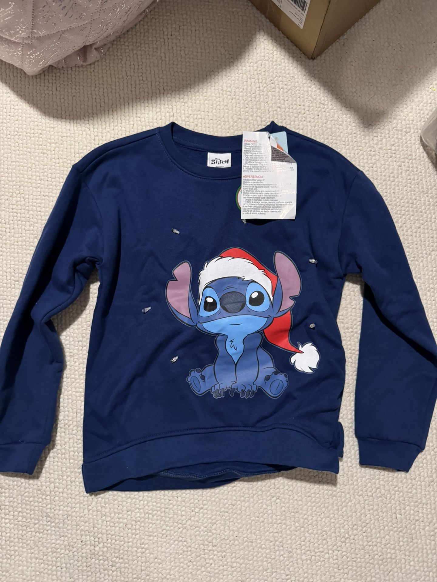 New Youth Kids Large LILO Stitch Size Large Blue Light Up Sweatshirt