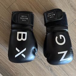 Boxing gloves