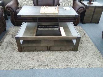 Lift-Top Coffee Table