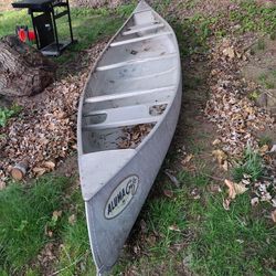 15 Ft Alumacraft Canoe