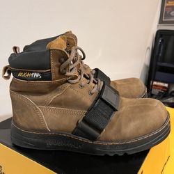 Cougar Paws Boots Barely Used Size 12