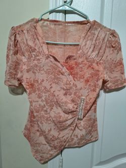 Nice stretchy casual blouse