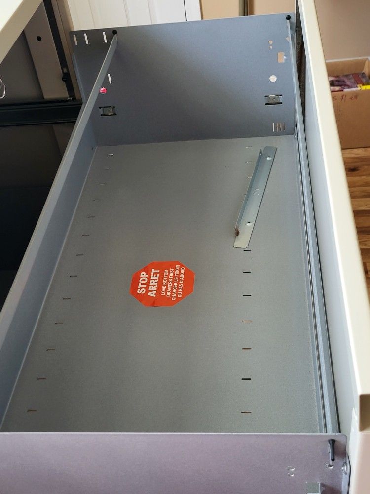 3 Drawer File Cabinet