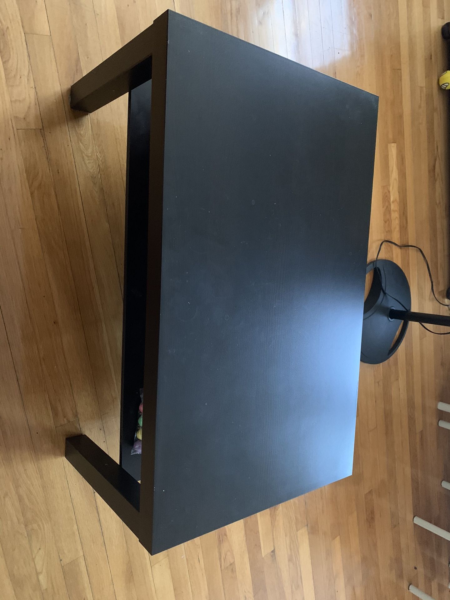 coffee table $10