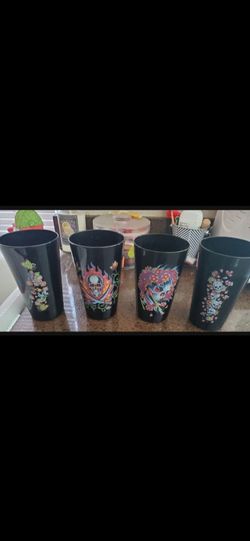 Set of 4 Black Skull Graphic Tumblers