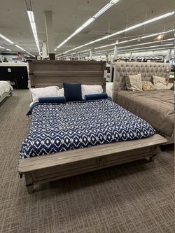 King Panel Bed - Weathered Gray | Headboard