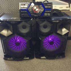 Samsung MX JS8000 2.2 Channel 2400 Watt Wired Audio Giga System