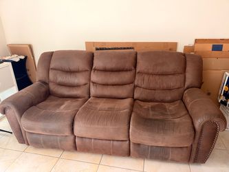 comfortable brown Suede Reclining Sofa y otro -