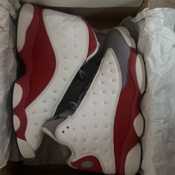 Jordan 13 Size 10.5 