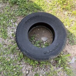 Tire 16  265/70