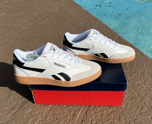 Brand new women’s Reebok Forte Lounger sneakers, size 9, black/white/tan