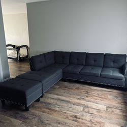 L shape sectional with built in cup holders 
