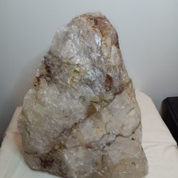 Huge Quartz crystal....38lbs.  Mixed Minerals....
