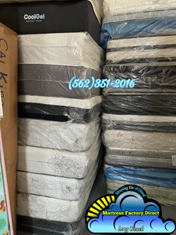 King size memory foam mattress Nuevo new
