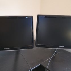 3 Samsung Computer Monitors Two With Desk Mount