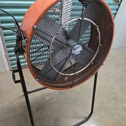Commercial High Velocity Fan Maxx Air Pro With Mist Flow