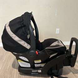 Car seat-Infant Graco Snugride 35