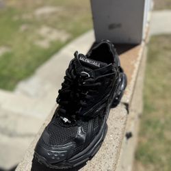 Black Balenciaga Runners
