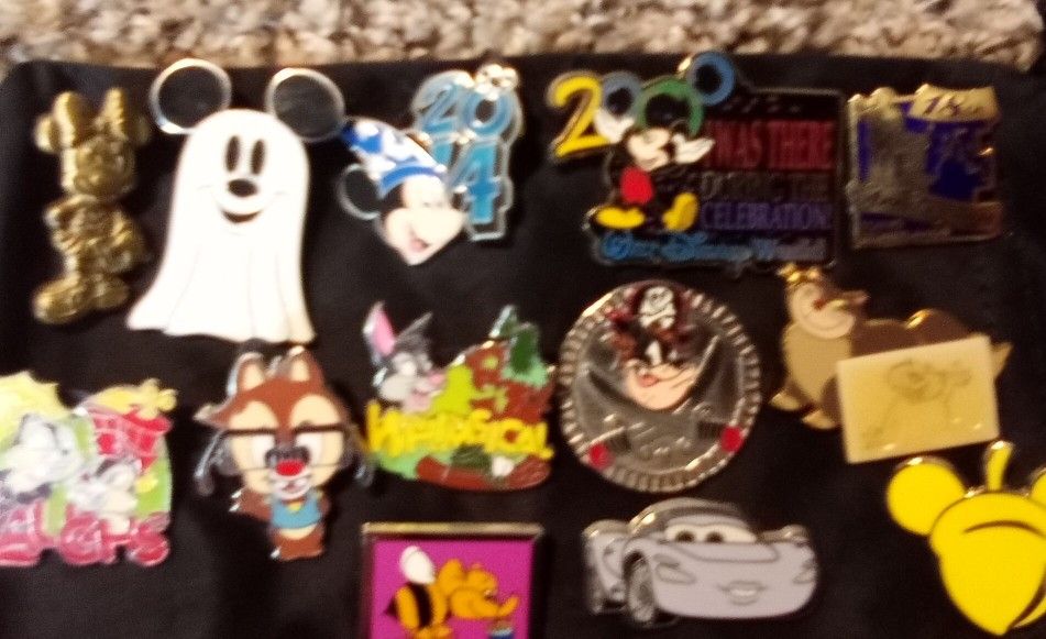 Disney Collector Pins
