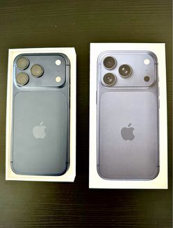 Apple iPhone 17pro 256GB Unlocked in Deep Blue