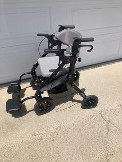 Walker wheelchair