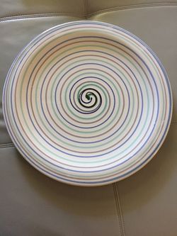 Decorative plate 24"