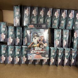 Topps chrome NFL Hanger box HALF CASE 32 IN HAND