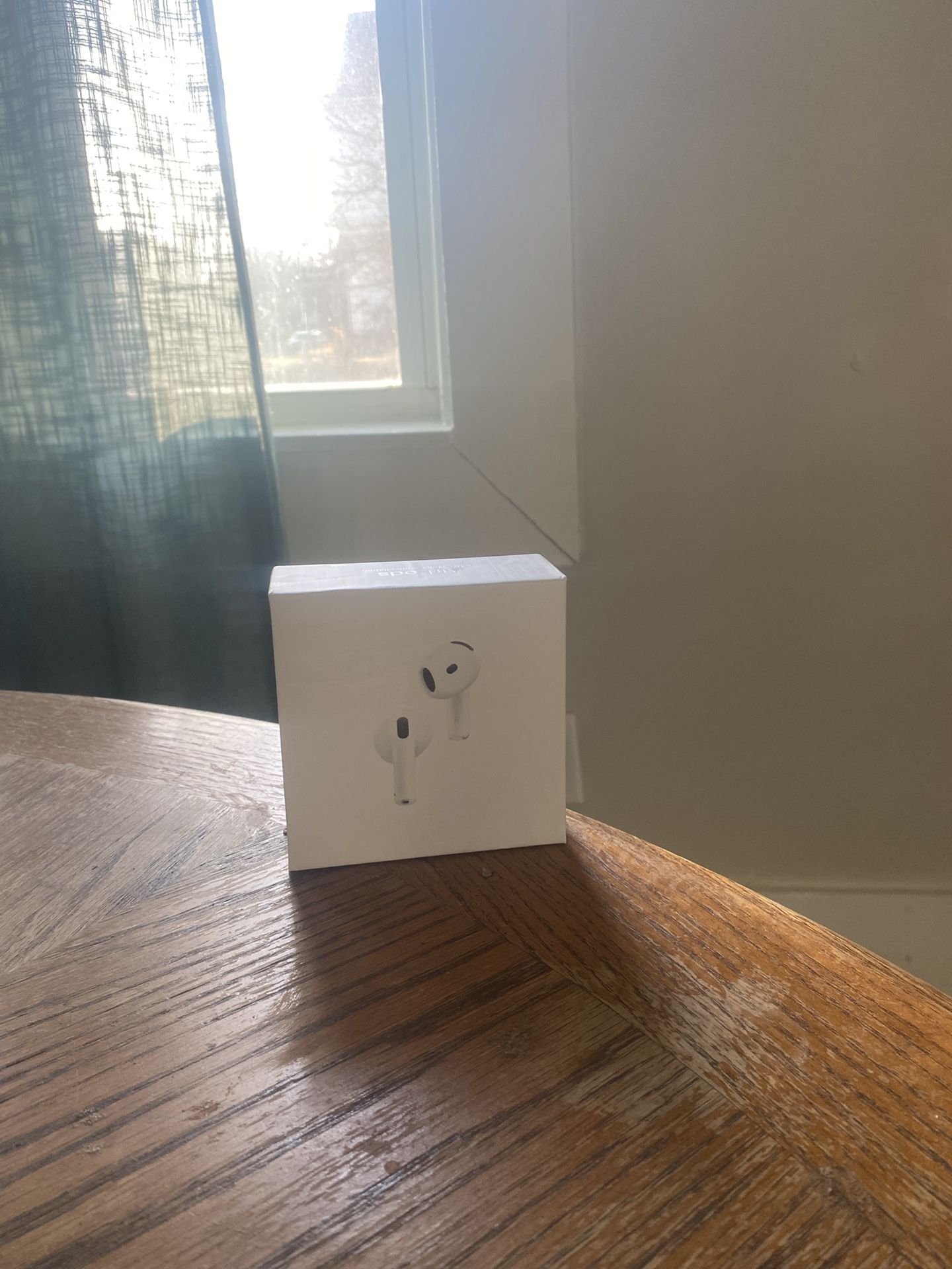 AirPods 4 With Noice Cancellation