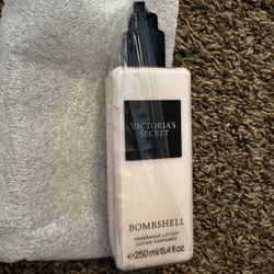 Victoria's Secret Bombshell Lotion 