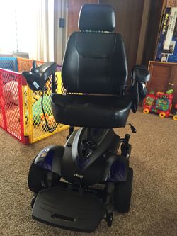 Titan power chair