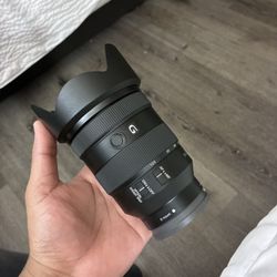 Sony - G 24-105mm f/4 G OSS Standard Zoom Lens for E-mount Cameras - Black