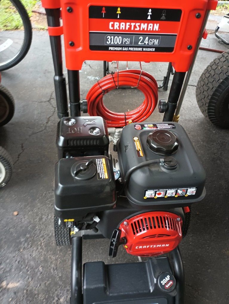 Craftsman 3100 PSI Premium Gas Pressure Washer – Strong & Reliable