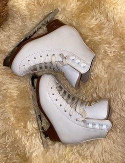 Jackson Artiste Girl’s Figure Skate Size 11
