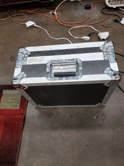 Road ready box 18 1/4× 14 3/4× 8 1/4