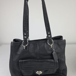 COACH F19264 Penelope Black Pebbled Leather Tote Bag Purse Shoulder Dust Bag

In good, used condition. Soft Leather