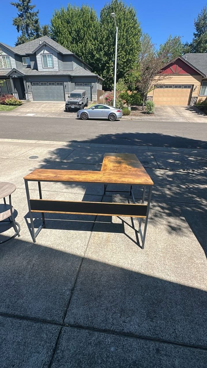 L Shape Office Desk
