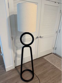 Black Floor Lamp