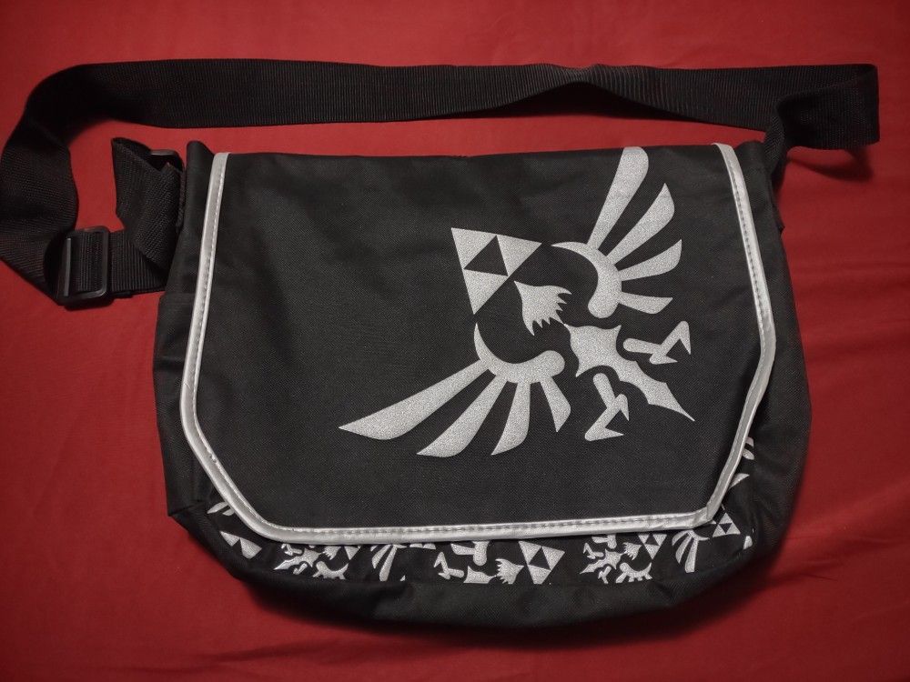 The Legend Of Zelda Messenger Bag Nintendo (Buy Or Trade)