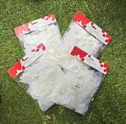 Wedding petals