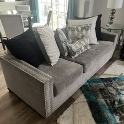 Sofa & Chair