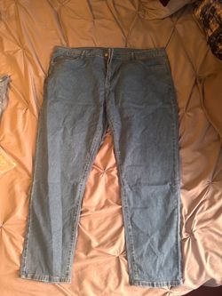 Women’s plus size light Wash Straight Leg Denim pants