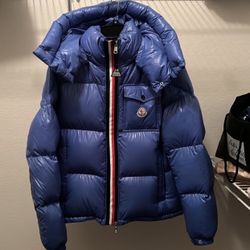 Moncler 