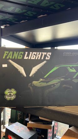 Lucky Whips-Fang Lights