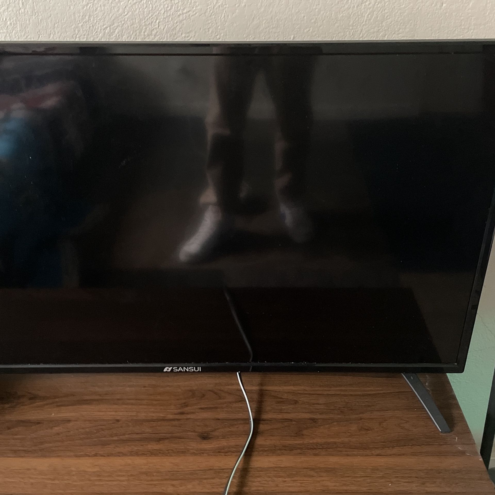 "42-inch HD TV in excellent condition for sale!"