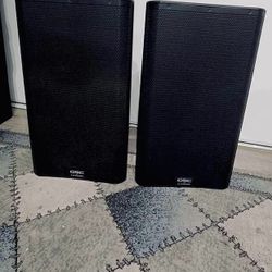 QSC K12.2 Speakers