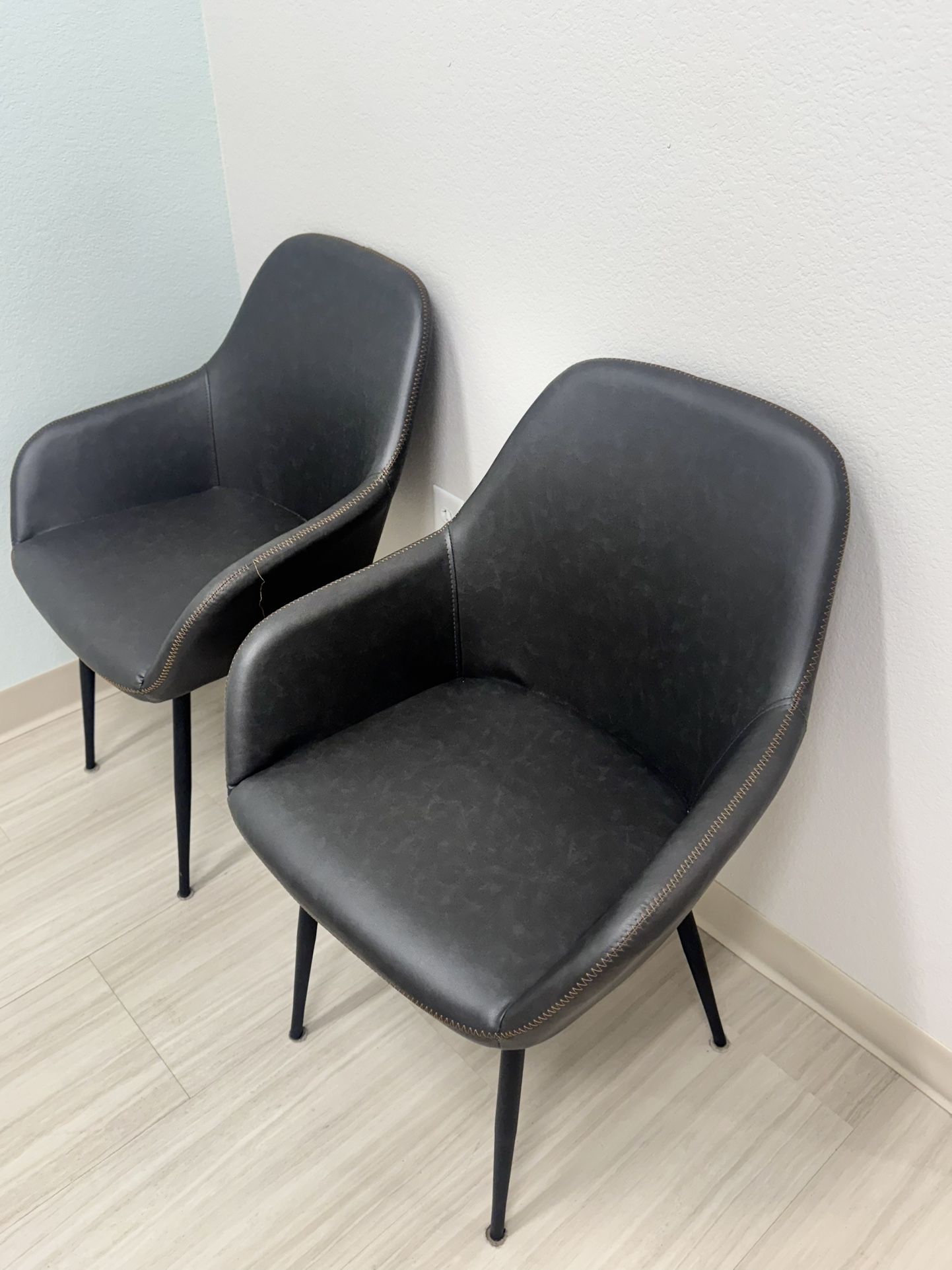 Set of 4 Black Chairs