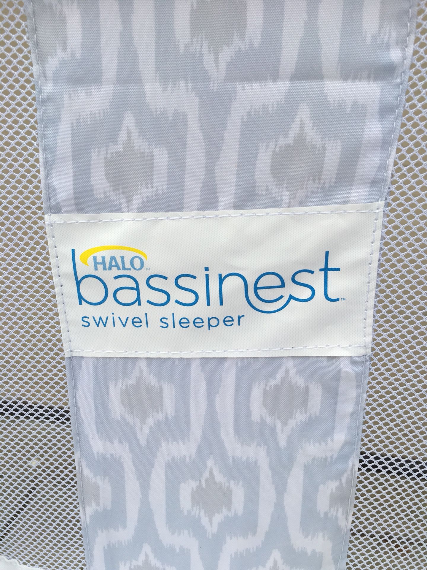 Halo Bassinet- Swivel Sleeper