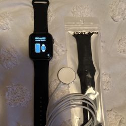 Apple Watch Series 4 