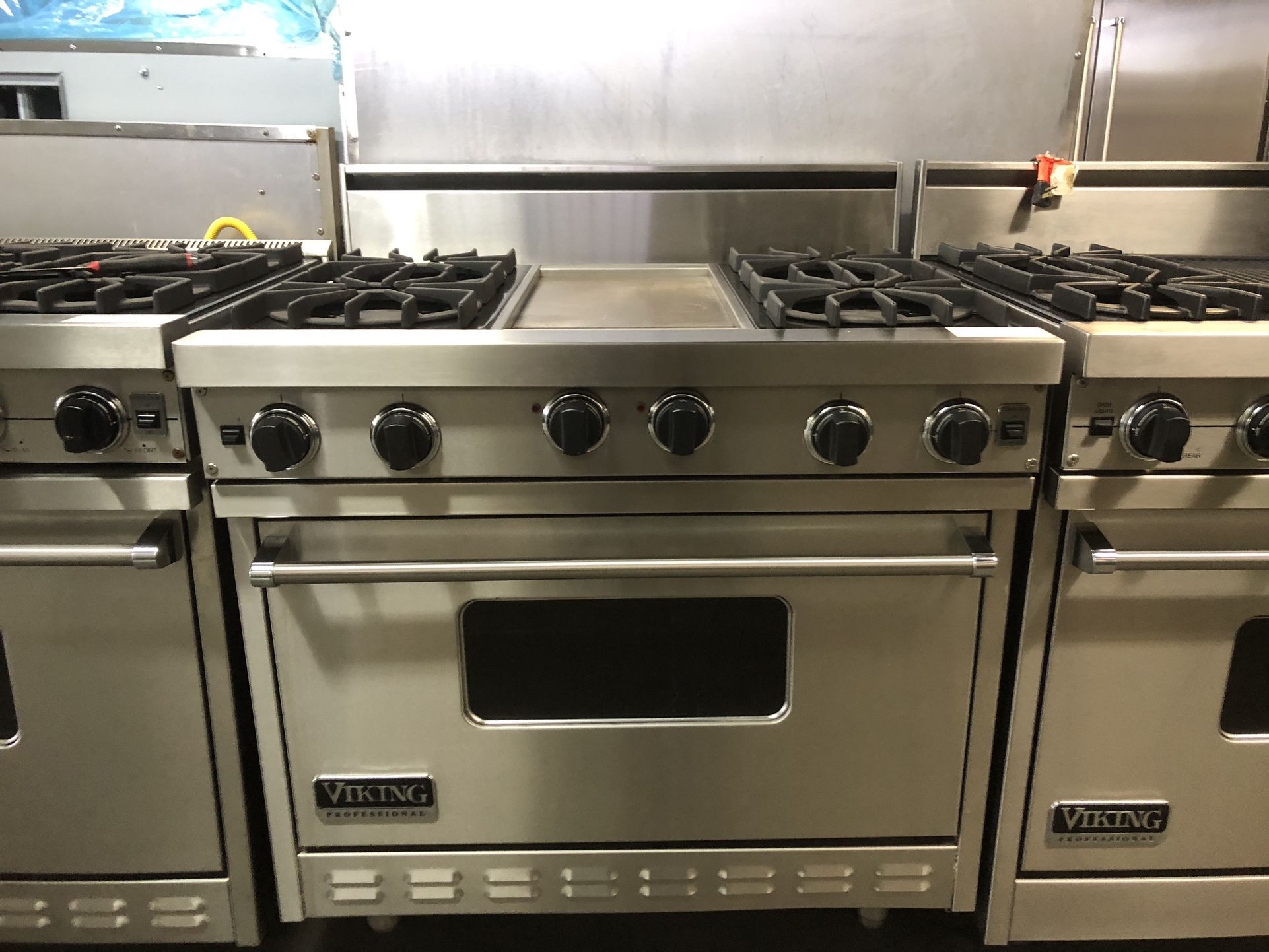 Viking 36”wide All Gas Range Stove With Griddle In Stainless Steel 