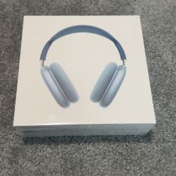 *Sealed* Apple Airpod maxes